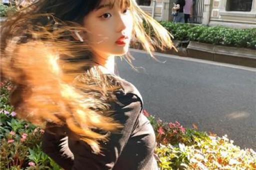 亚姐冠军吴绮莉短发港风大美女很帅很干练与成龙有一段孽缘