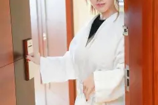7月刚开始连曝4个瓜！照、偷吃顶风作案关晓彤最意外