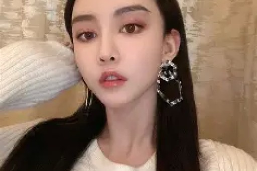 娱乐圈八卦大揭秘：恋情、负债与赵丽颖的委屈